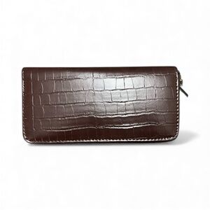 Elegant Brown Crocodile-Embossed Wallet